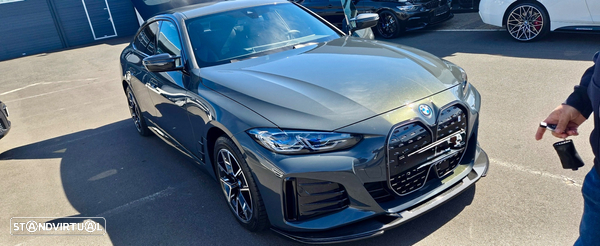 BMW i4 eDrive40 Pack Desportivo M