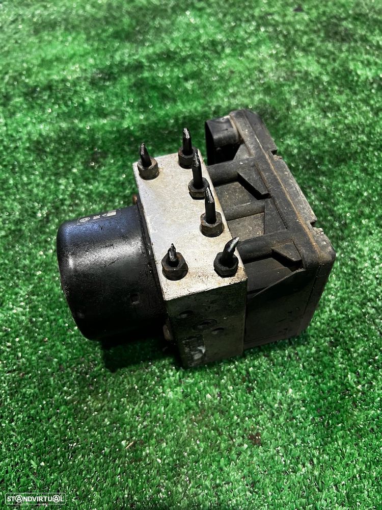 Módulo de Abs Vw Polo 1998 gasolina - 2