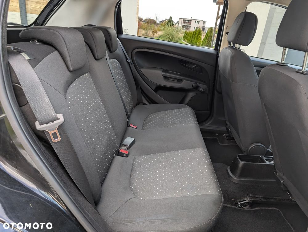 Fiat Grande Punto 1.4 8V - 21