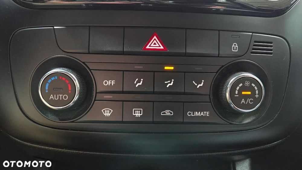 Kia Venga 1.6 Business Line - 19