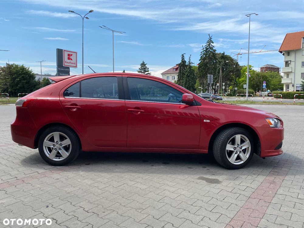Mitsubishi Lancer 1.8 Invite - 9
