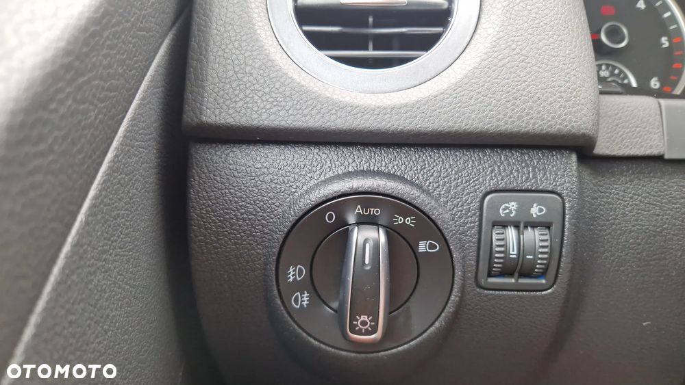 Volkswagen Tiguan 2.0 TDI 4Mot Sport&Style - 28