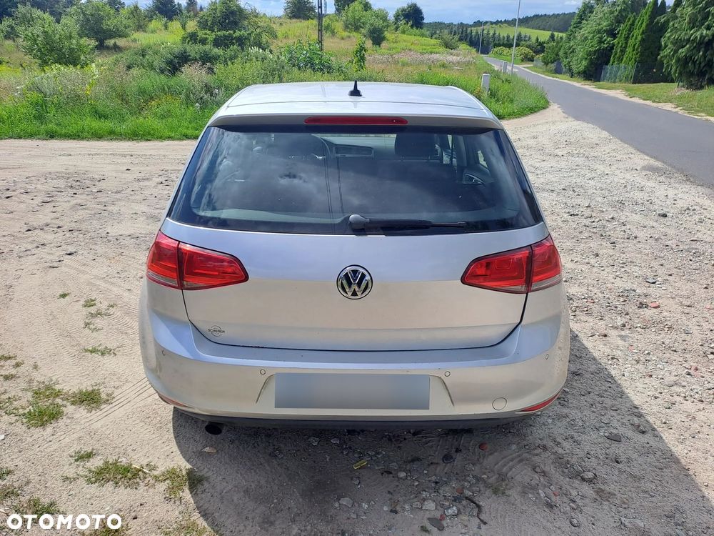 Volkswagen Golf 1.6 TDI Trendline - 4