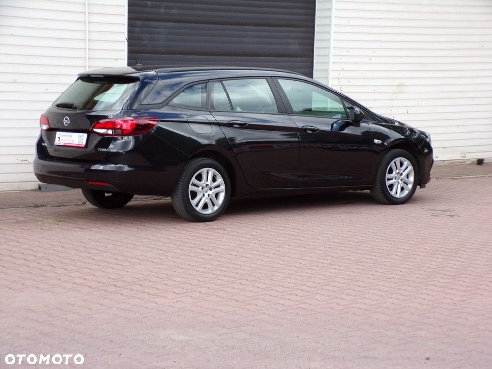 Opel Astra 2016