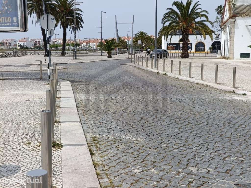 Moradia dois/três pisos - Grande imagem: 2/7