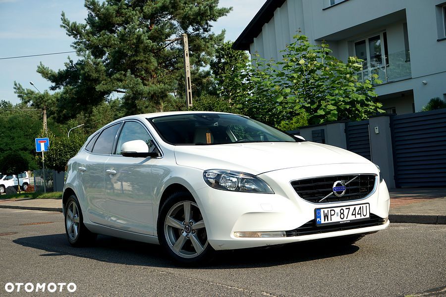 Volvo V40 D2 Summum - 8