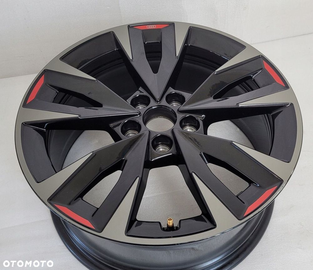 FELGA AUDI A3 S3 8Y0 Q3 8X18 18 ET46 5X112 - 4