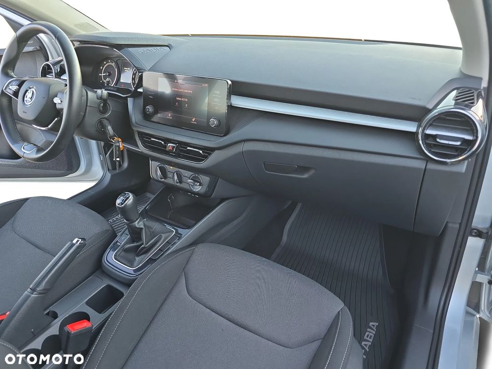 Skoda Fabia 1.0 TSI Ambition - 27