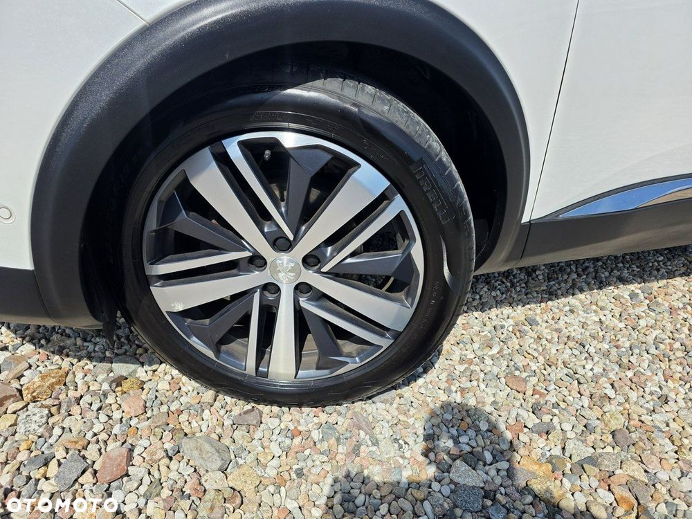 Peugeot 3008 - 19