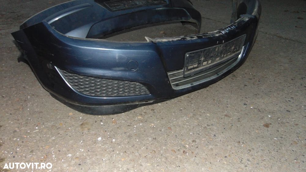 Bara fata si spate Opel Astra H Facelift hatchback an 2007 - 2