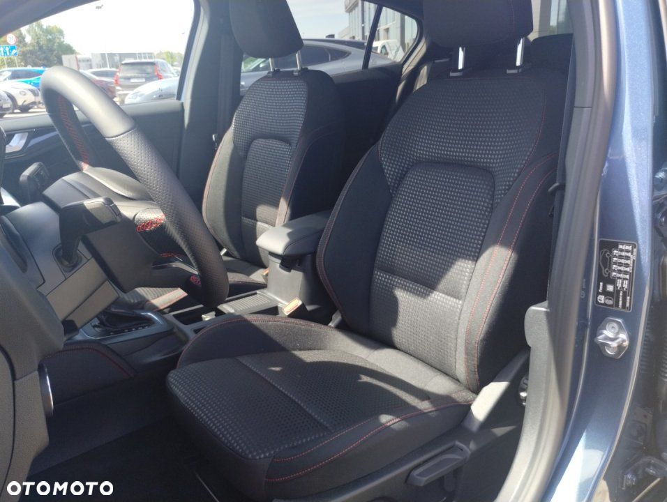 Ford Focus - 25