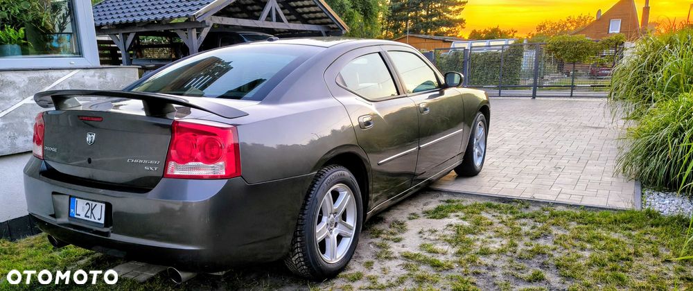 Dodge Charger - 1
