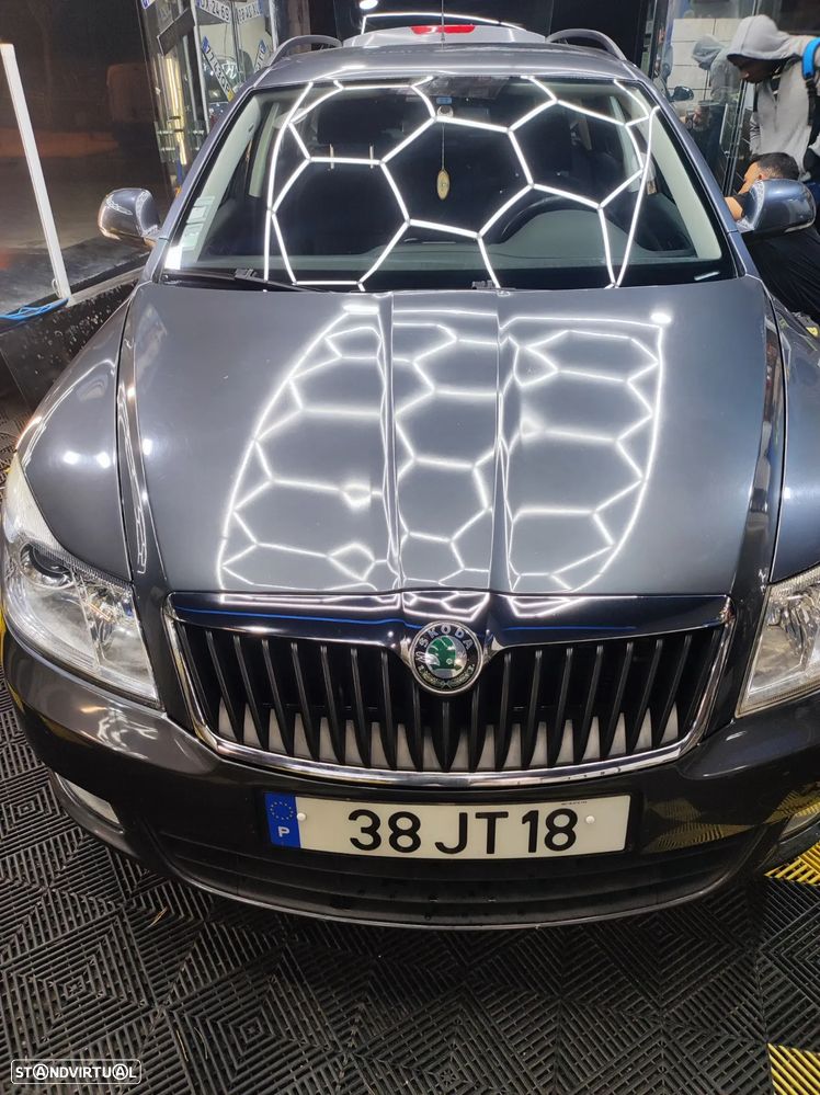 Skoda Octavia Break 1.6 TDi Elegance - 1