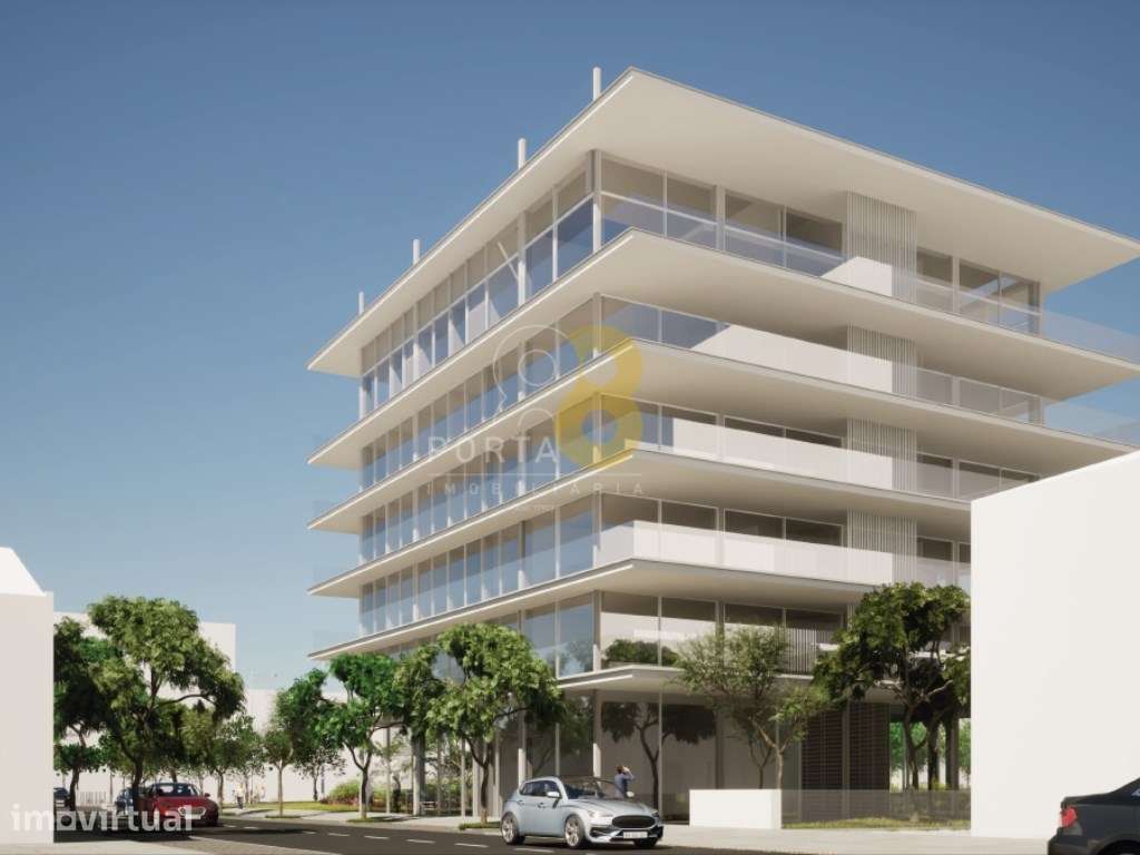 Estabelecimento Comercial - Praça Guilherme Pinto Matosinhos - Grande imagem: 3/20