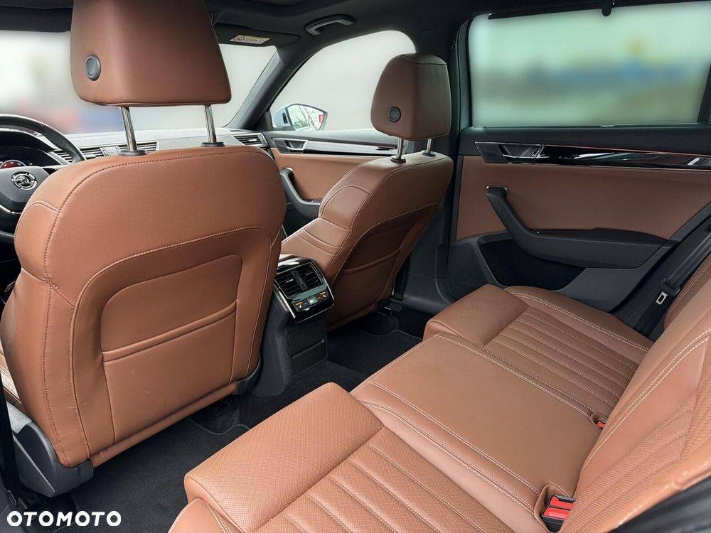 Skoda Superb 2.0 TDI SCR 4x4 L&K DSG - 36