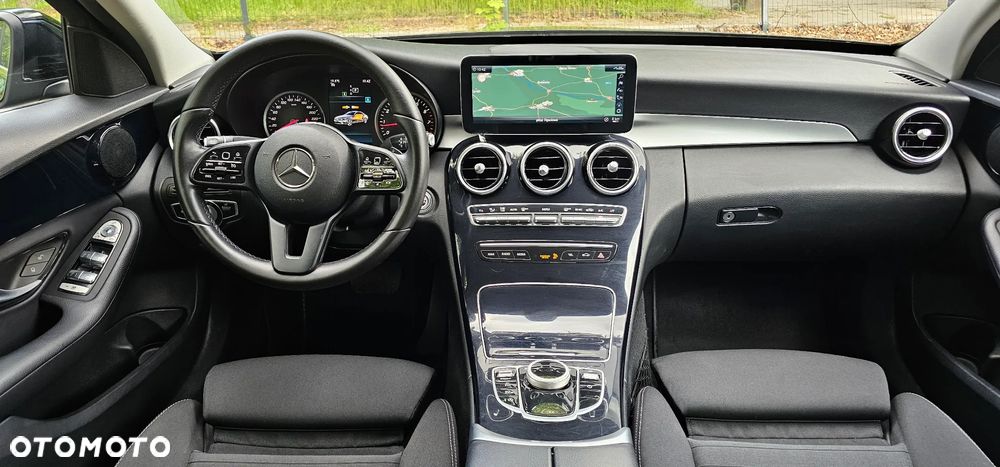 Mercedes-Benz Klasa C - 30