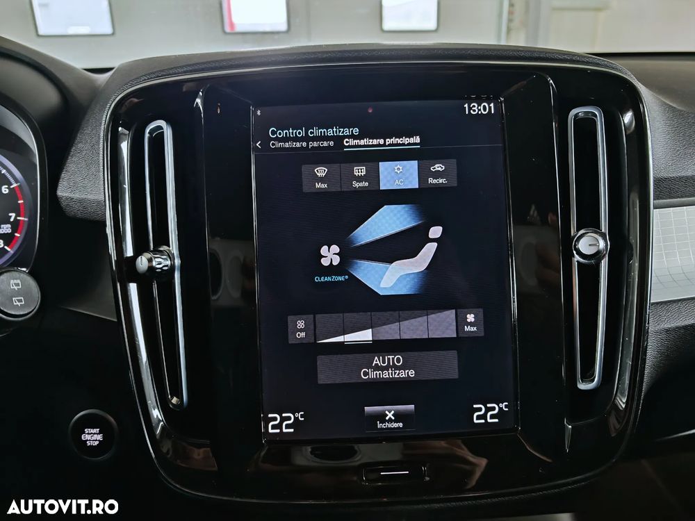 Volvo XC 40 D3 Momentum Pro - 11