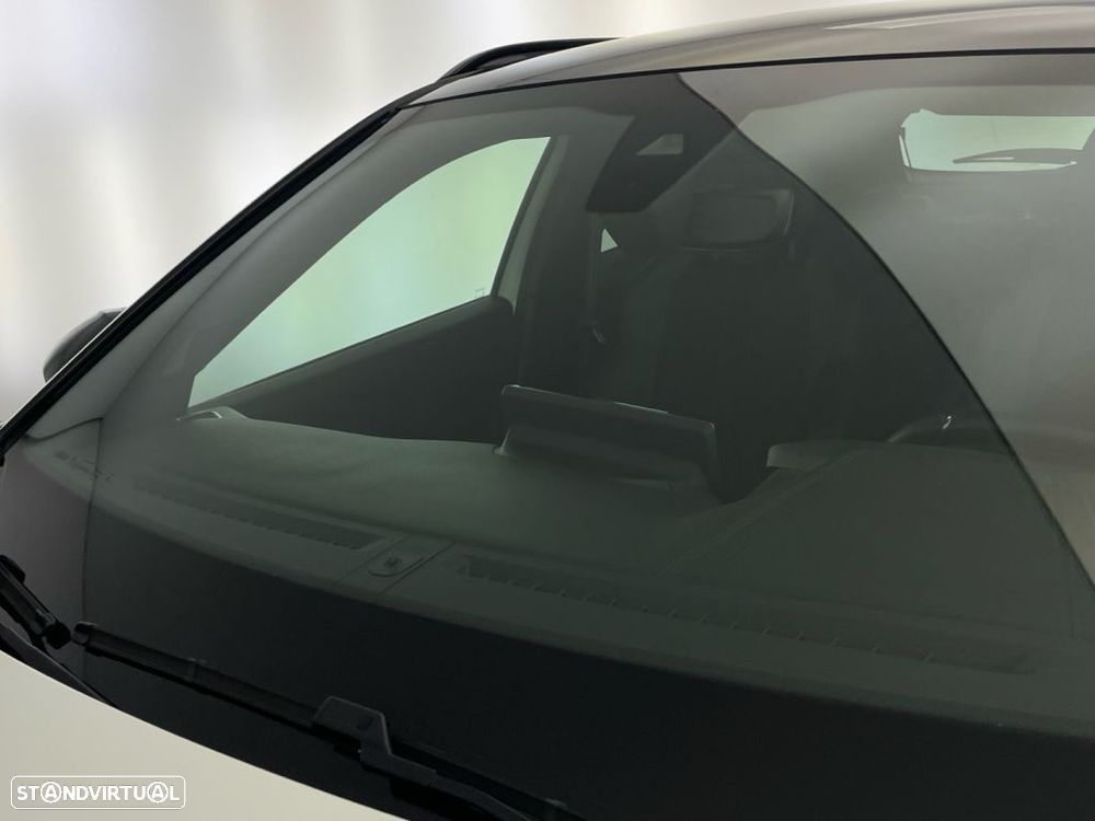 Peugeot 2008 1.2 PureTech GT - 20