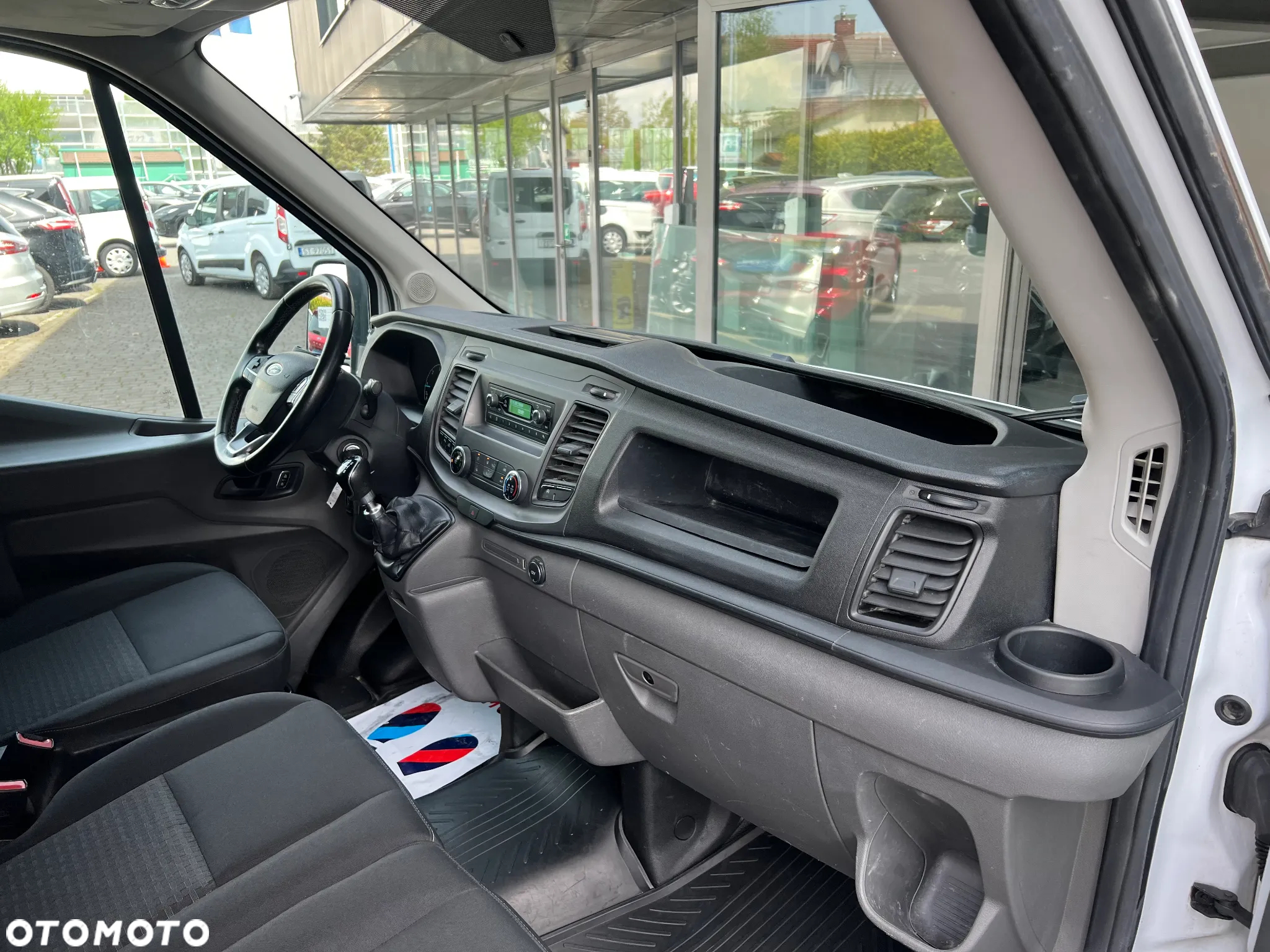 Ford Transit - 33