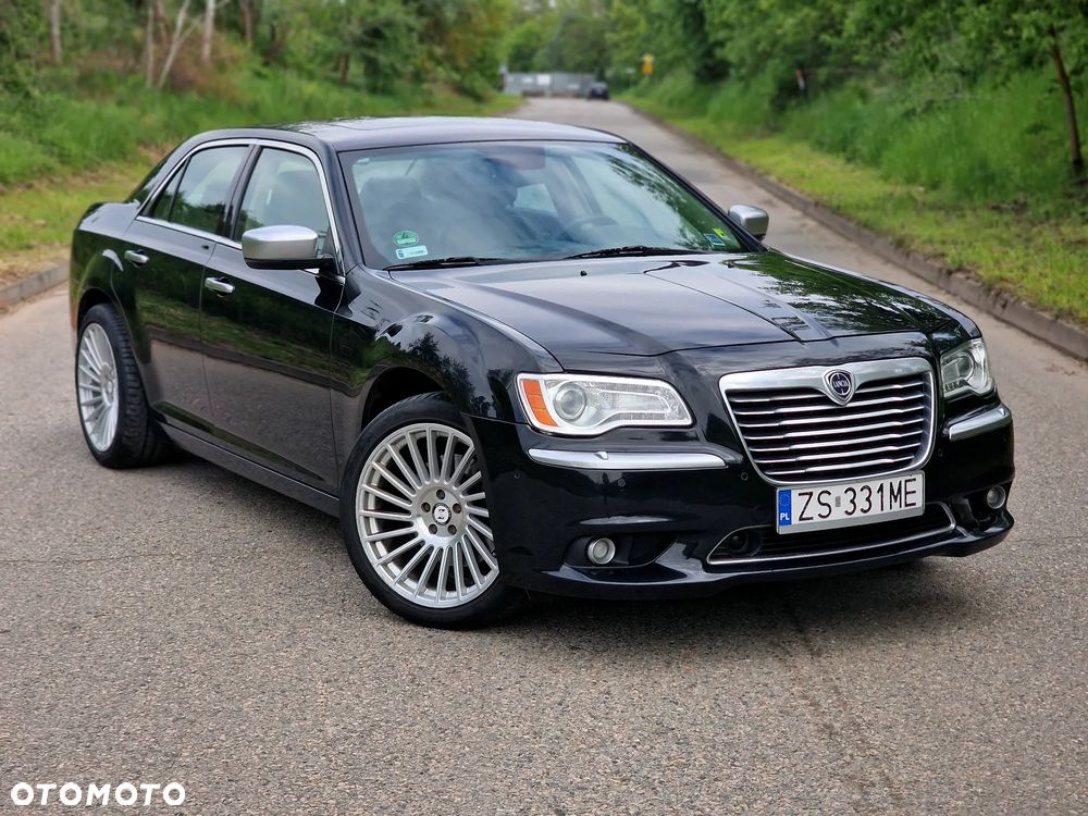 Lancia Thema 3.6 Executive - 12