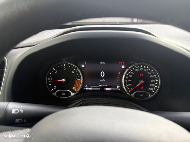 Jeep Renegade - 2