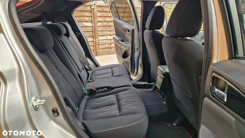 Mitsubishi Eclipse Cross - 14