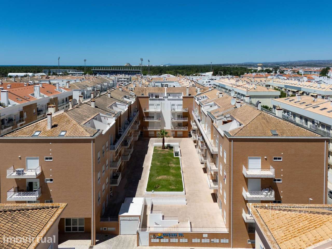 Apartamento T3 Junto ao Rio Guadiana em Condomínio Fechado com Box (Ga - Grande imagem: 4/39