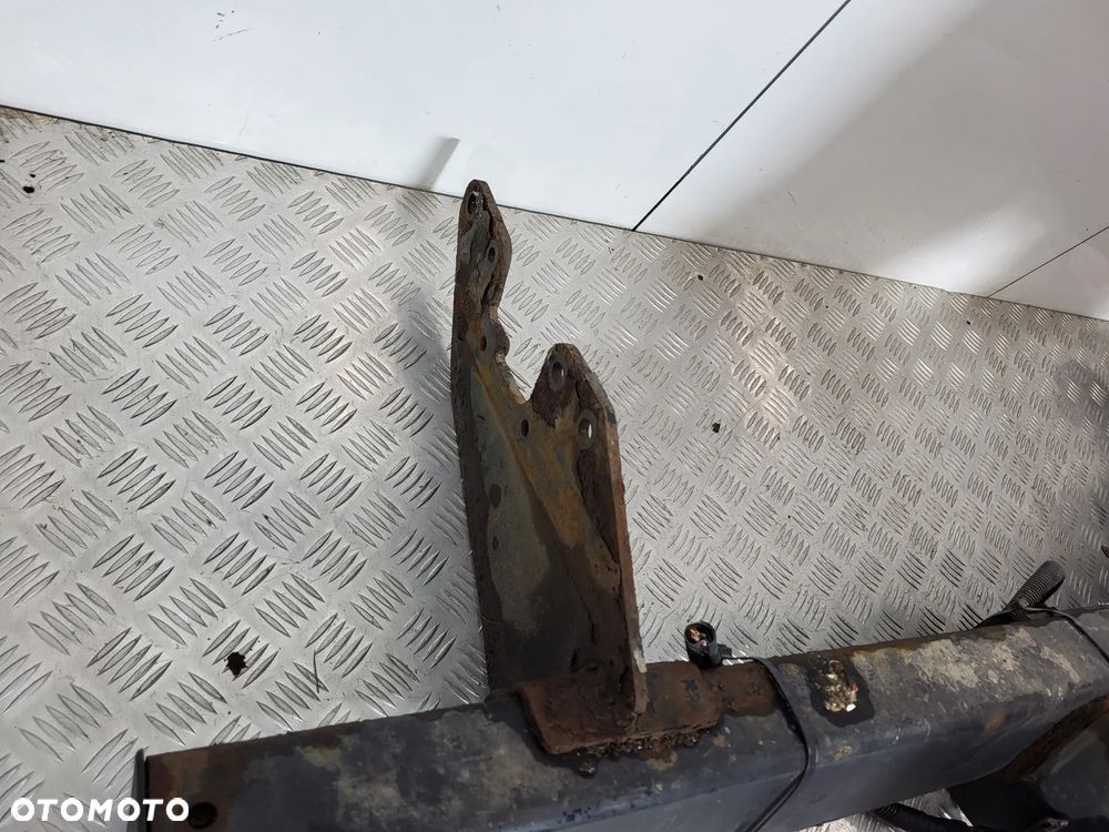 Toyota Hilux VII Hak Holowniczy Belka Kula - 5