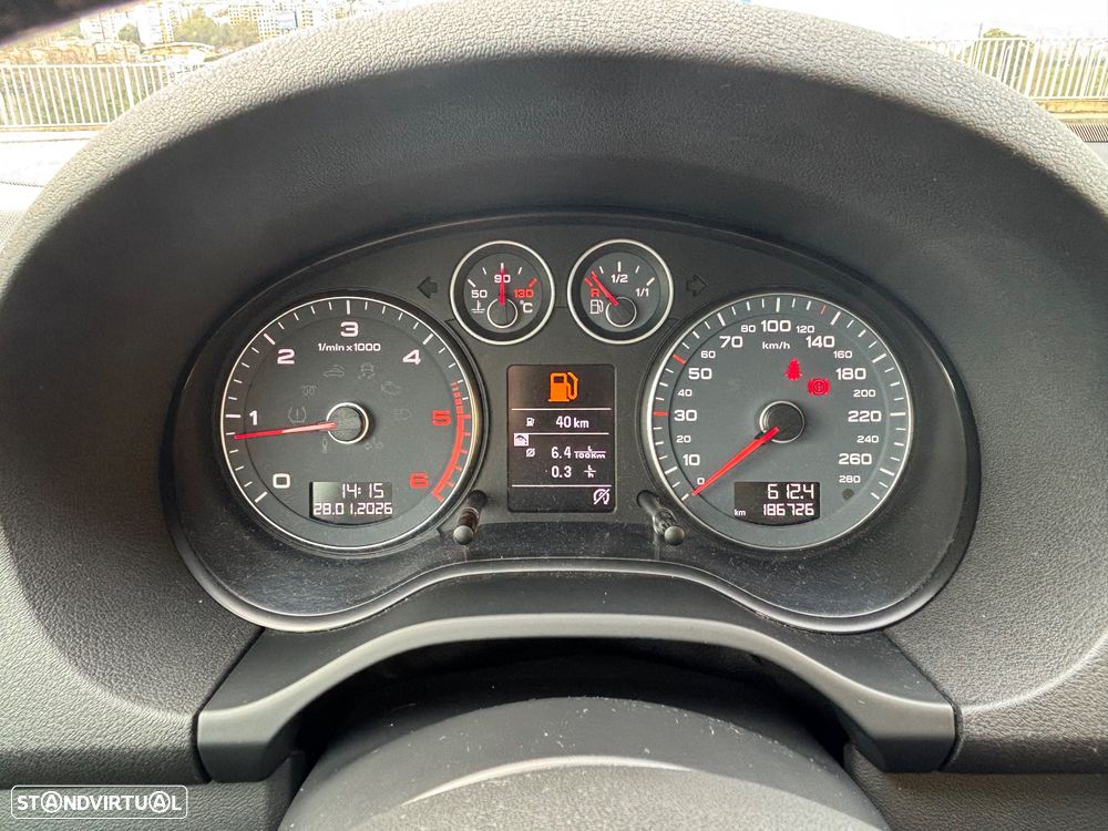 Audi A3 1.6 TDI S-line - 12