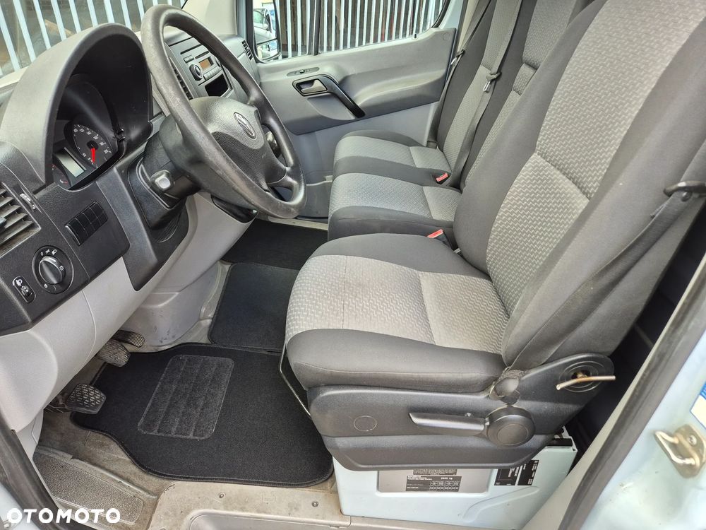 Volkswagen Crafter - 16