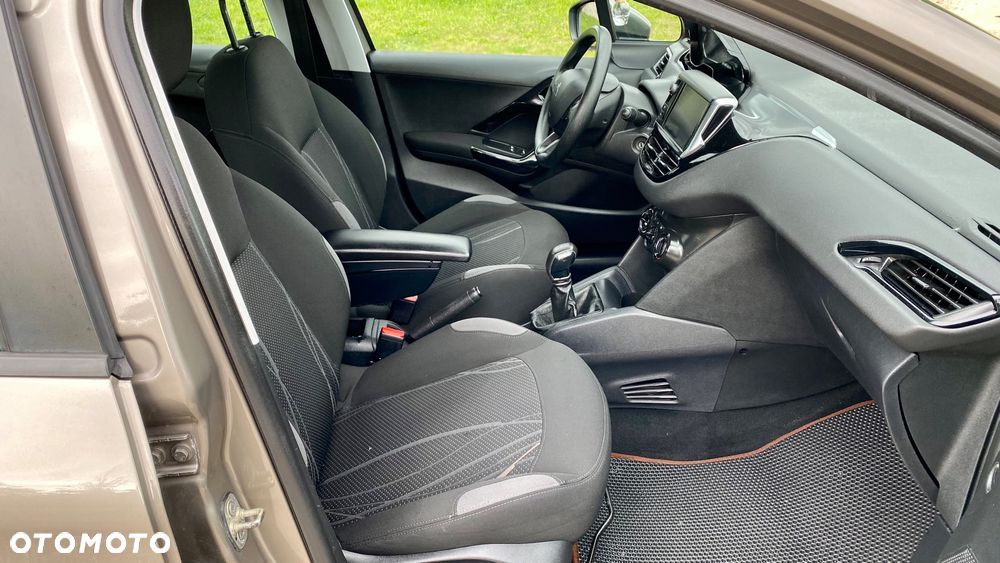 Peugeot 208 1.4 HDi Active - 15