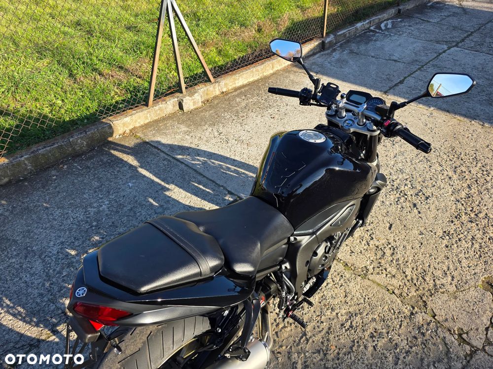 Yamaha FZ - 6