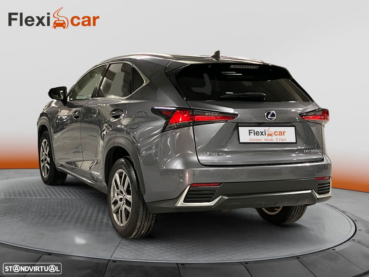 Lexus NX 300h Executive+ - 5