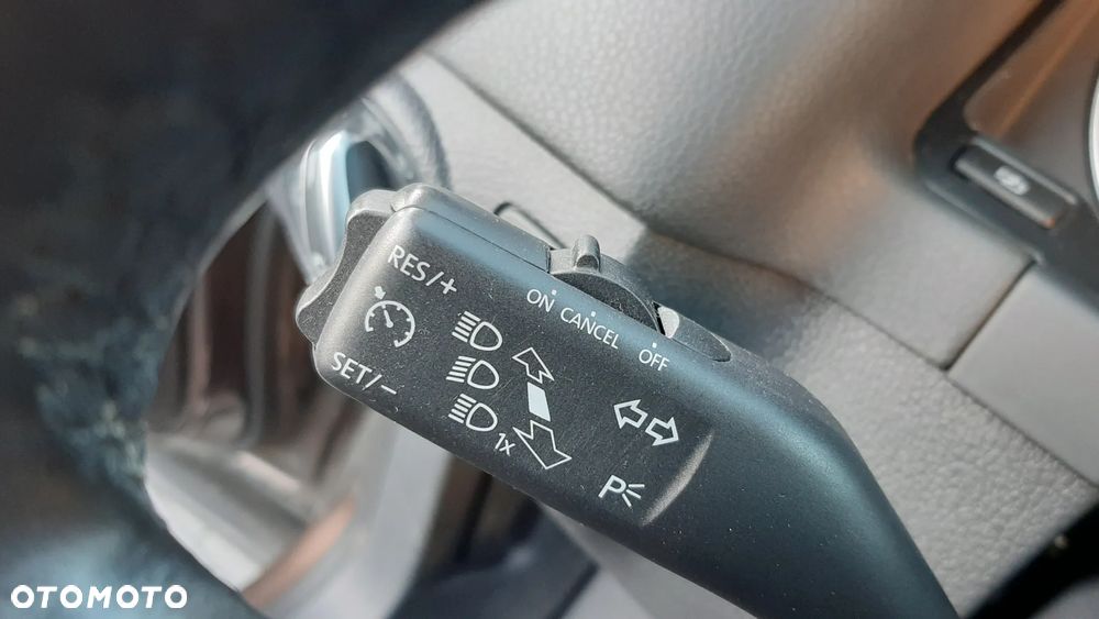 Volkswagen Tiguan 2.0 TSI 4Motion Life - 10