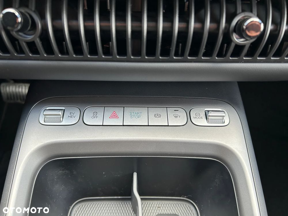 BYD Dolphin G Active E-CVT - 22