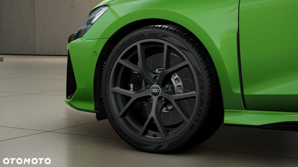 Audi RS3 Limousine - 6
