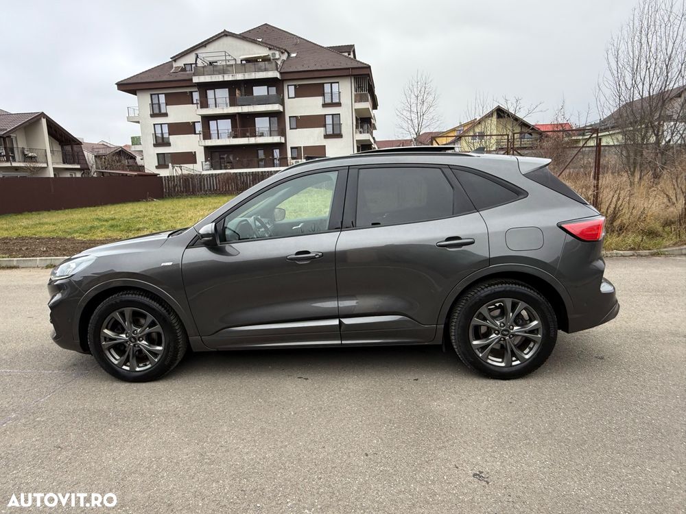 Ford Kuga 2.5 Duratec FHEV ST-LINE - 18