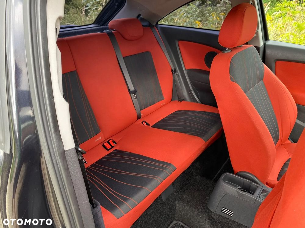 Opel Corsa - 32