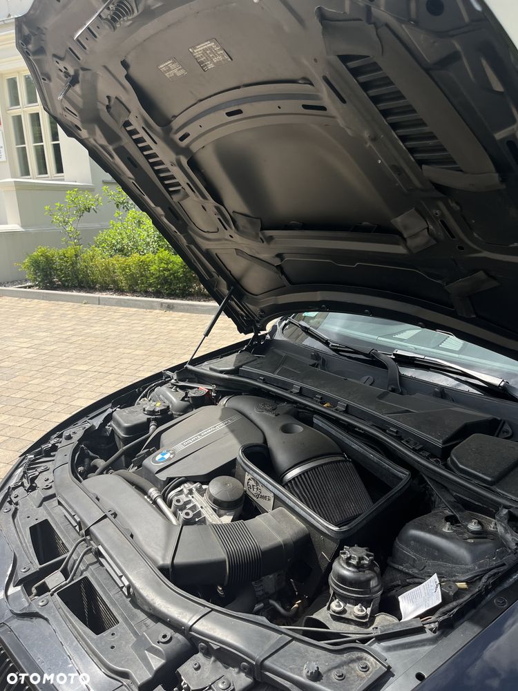 BMW Seria 3 335i - 29
