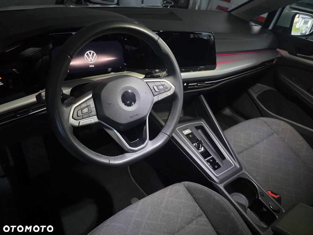 Volkswagen Golf 2.0 TDI SCR DSG Life - 10