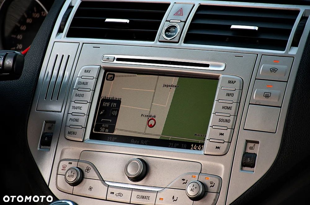 Ford Kuga 2.0 TDCi 4WD Titanium - 24