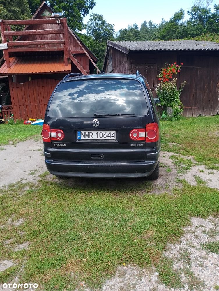 Volkswagen Sharan - 3