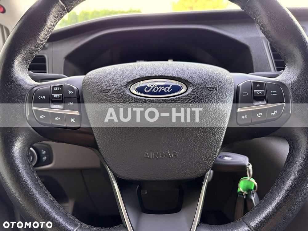 Ford Transit - 29
