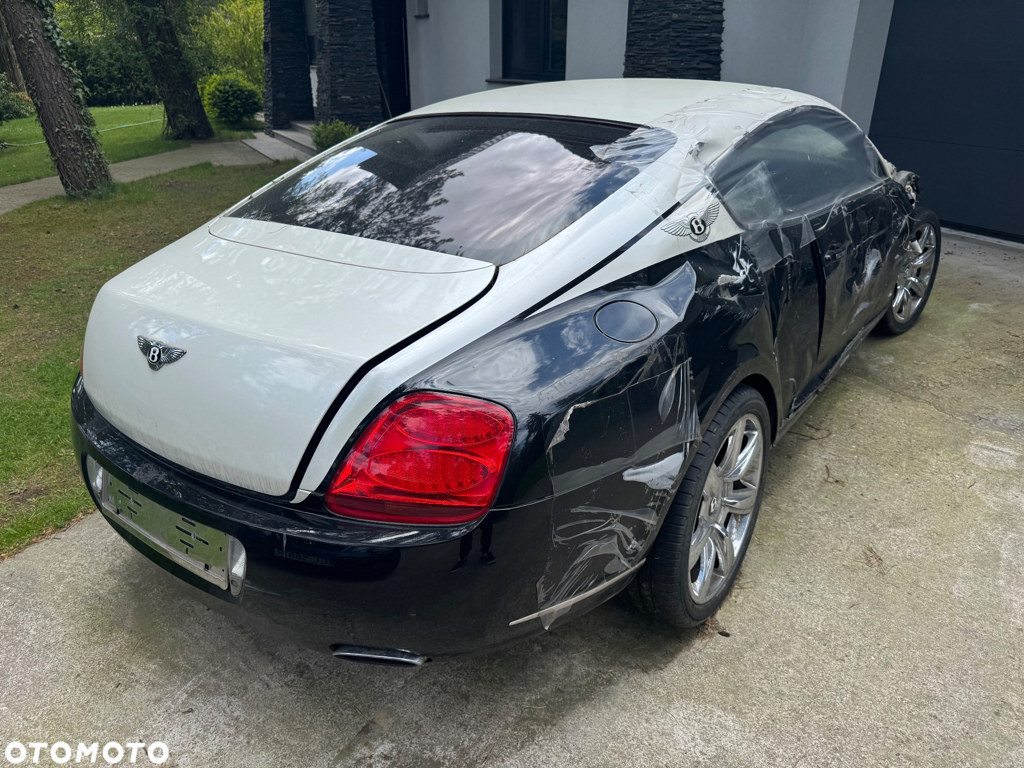 Bentley Continental GT Standard - 3