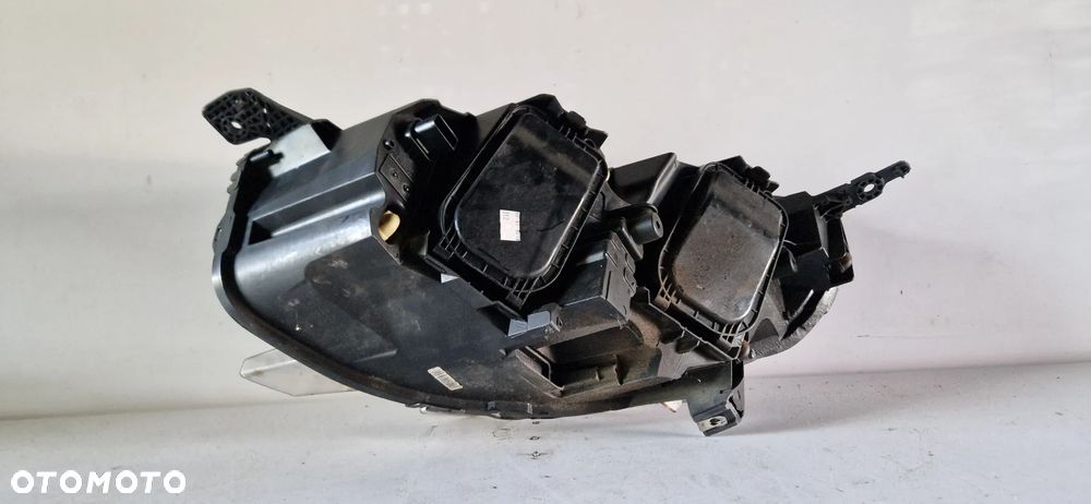 Lampa przód prawa Citroen Jumpy III 3 - 7