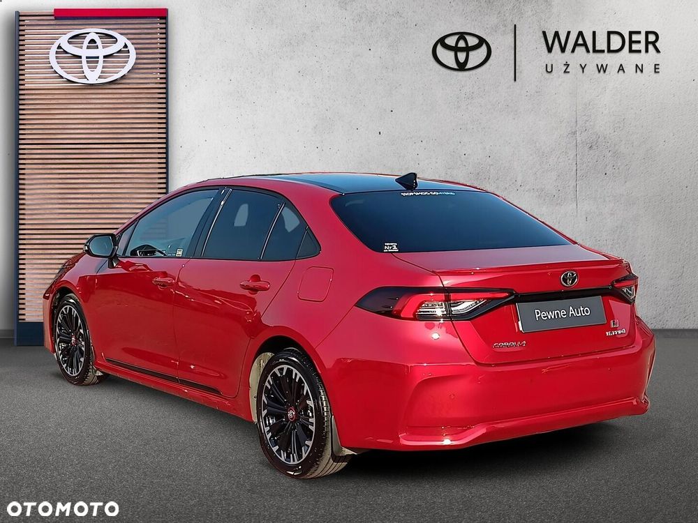 Toyota Corolla - 4