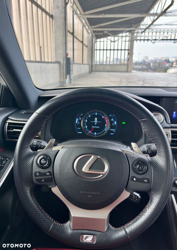 Lexus IS 200t F Sport - 13