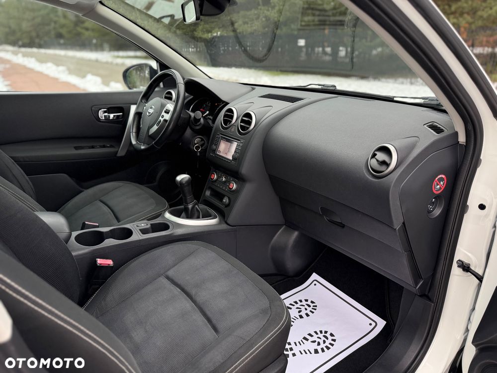 Nissan Qashqai 1.6 Acenta - 17