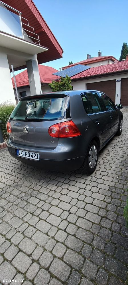 Volkswagen Golf 1.6 Comfortline - 3