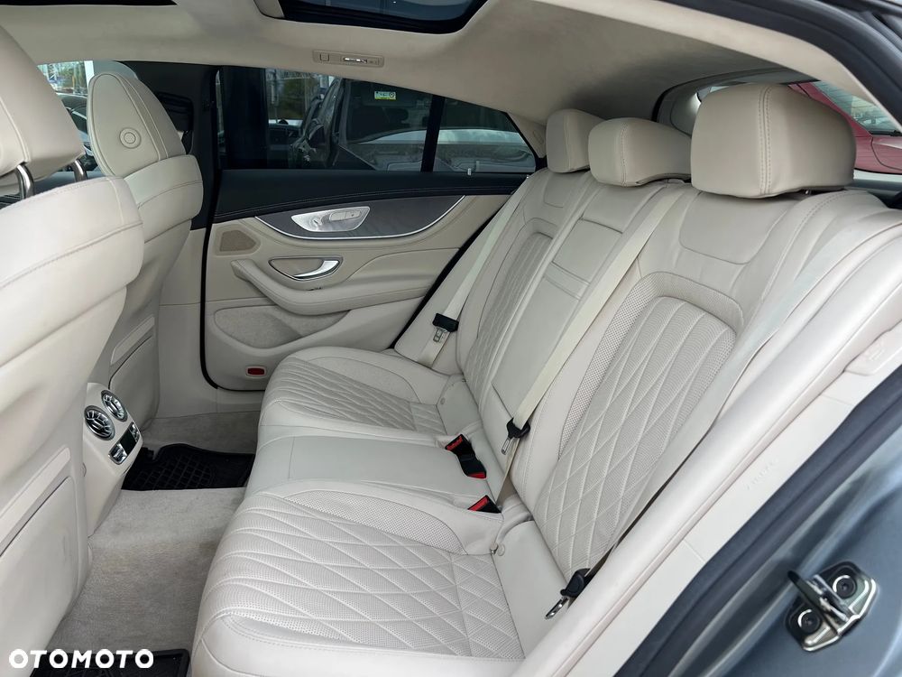 Mercedes-Benz AMG GT 43 Speedshift TCT 9G - 17